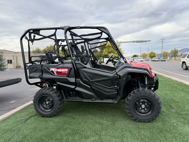 2025 Honda Pioneer 1000-5